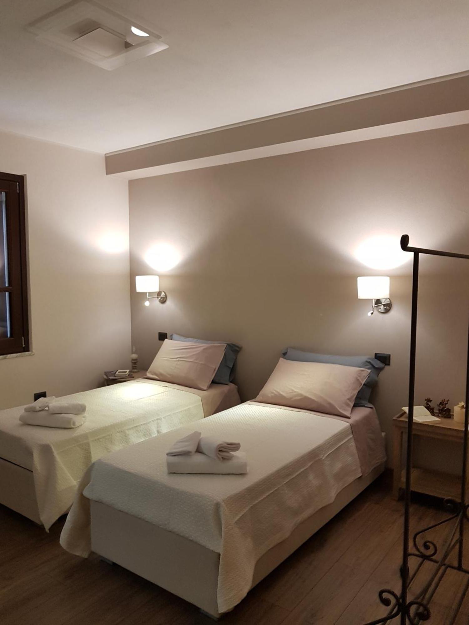 B&B Al Civico16 구스피니 외부 사진